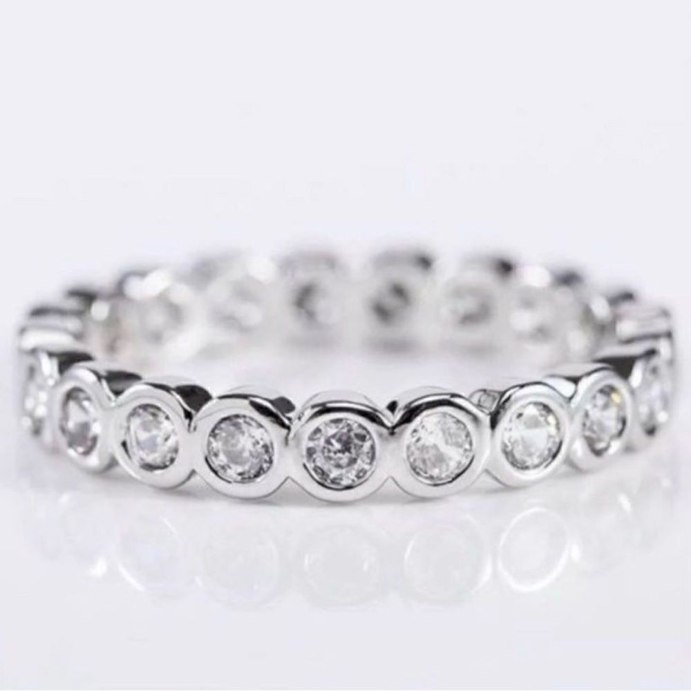 The Brilliant Bezel eternity band with zircon in Sterling Silver sz 10